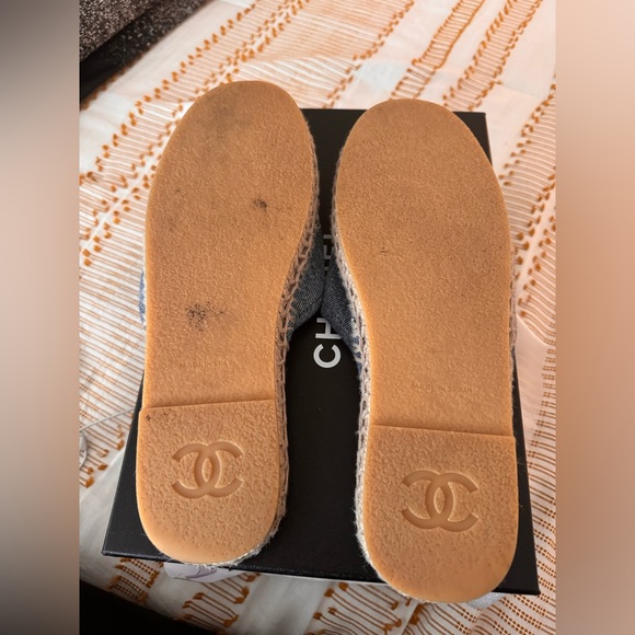 CHANEL Denim espadrilles.. GOOD CONDITION - Picture 9 of 10